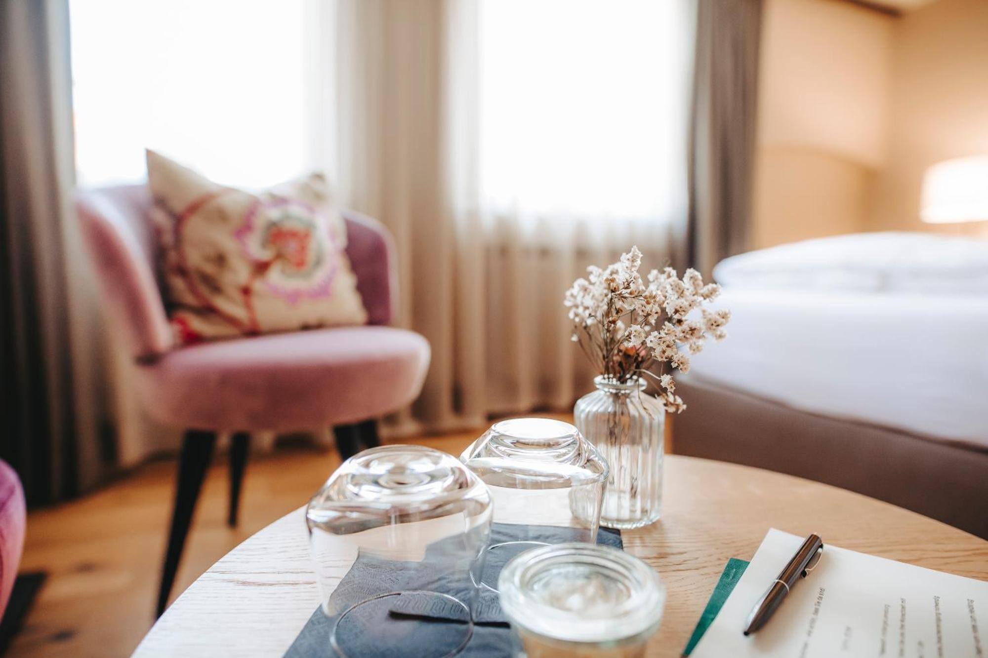 Hotel Zum Heidkrug & Cafe Lil نيبورغ المظهر الخارجي الصورة